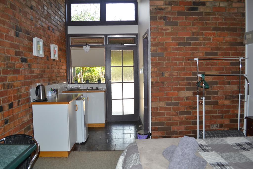 Colonial Bank Motel Omeo Zimmer foto